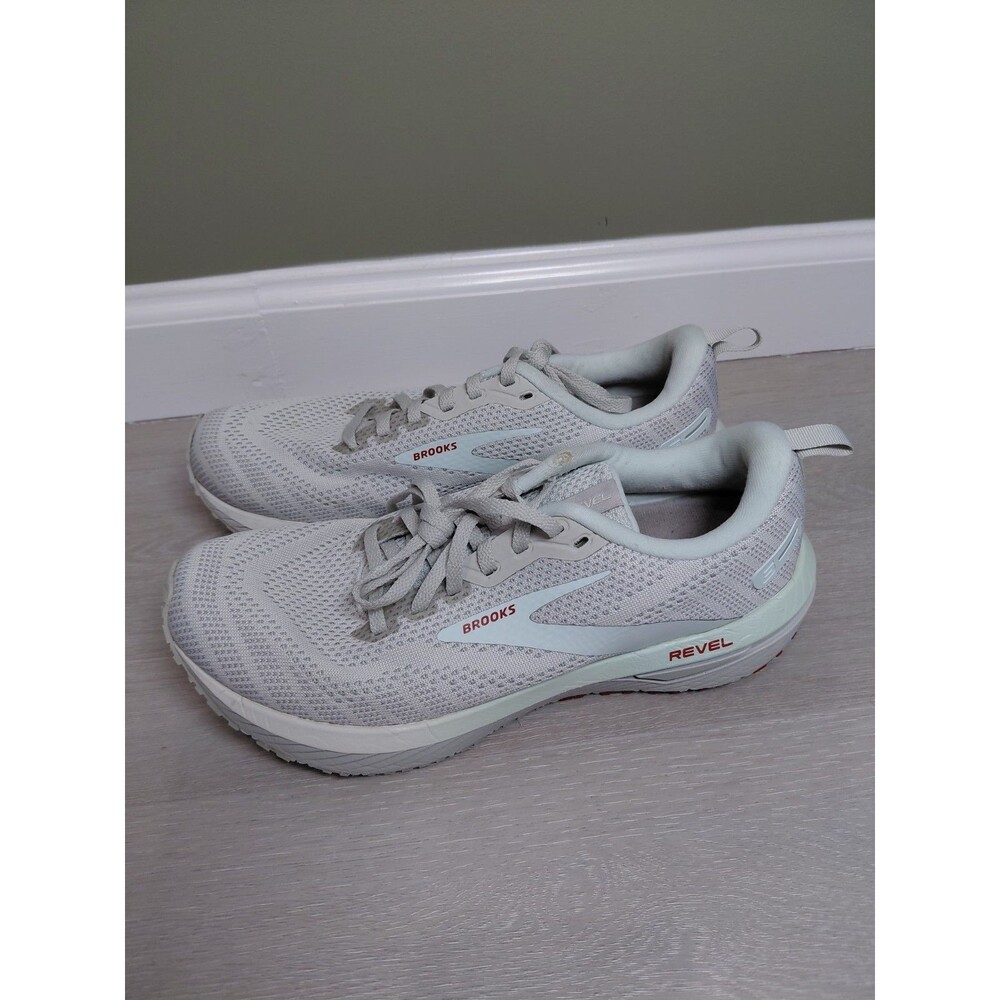 Brooks Revel 6 Gray Women's Size 9.5B Sneakers Shoes